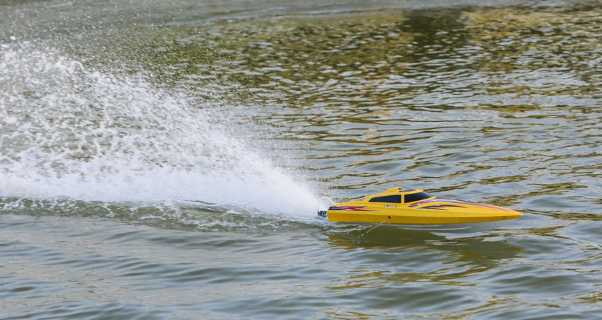Discontinued - B1208 - Velocity 800 BL Brushless Deep Vee Offshore Boat, RTR