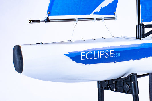 B1302 - Eclipse 650 RTR Sailboat